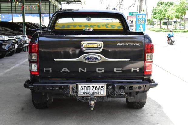 Black 2015 Ford Ranger XLT Single Cab - Durable and Powerful Off-Road Vehicle