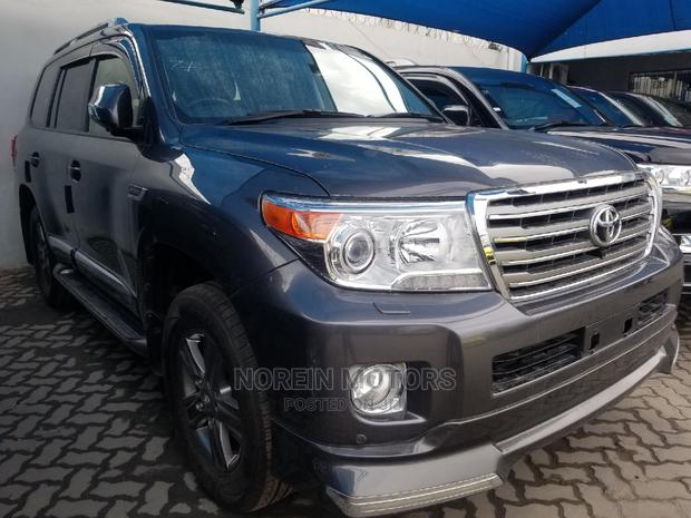 2016 Toyota Land Cruiser - Gray Edition - Unmatched Power and Luxury
