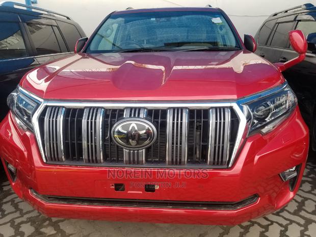 2018 Toyota Land Cruiser Prado: The SUV for Adventure Seekers and Luxury Lovers