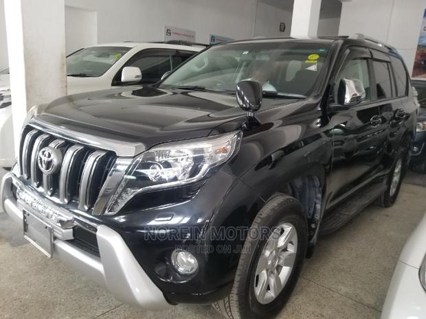 2016 Toyota Land Cruiser Prado Black Exterior