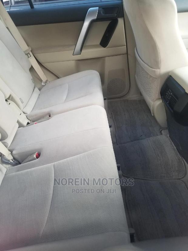 2018 Toyota Land Cruiser Prado: The SUV for Adventure Seekers and Luxury Lovers