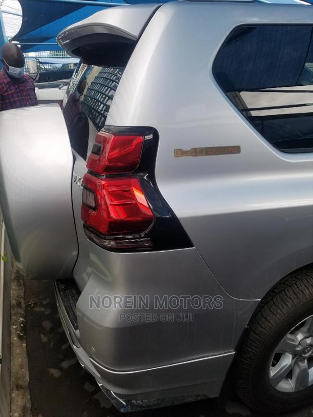 Used 2015 Toyota Land Cruiser Prado in Silver: Powerful Off-Road Vehicle