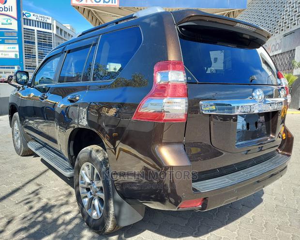 Used 2016 Toyota Land Cruiser Prado - Brown - Top-Notch SUV for Sale