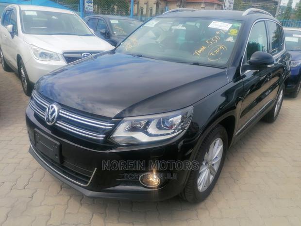 Volkswagen Tiguan 2015 in Black color - Used