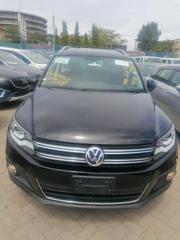Volkswagen Tiguan 2015 in Black color - Used for sale