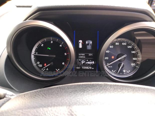 Toyota Land Cruiser Prado 2016 3.0 D-4d (190 Hp) 7 Seats Black