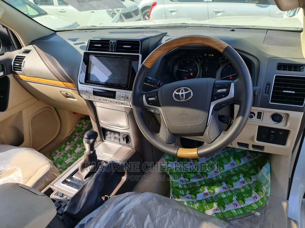Toyota Land Cruiser Prado 2019 2.8 Pearl