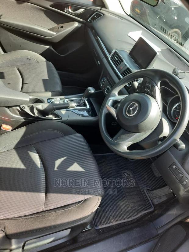 2015 Mazda Axela Silver - Stylish and Reliable Sedan for Your Drive