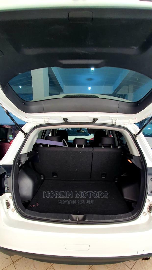 2015 Mitsubishi RVR in White: Perfect for City Driving