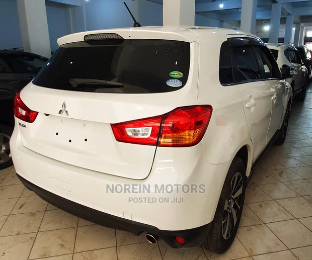 2015 Mitsubishi RVR in White: Perfect for City Driving