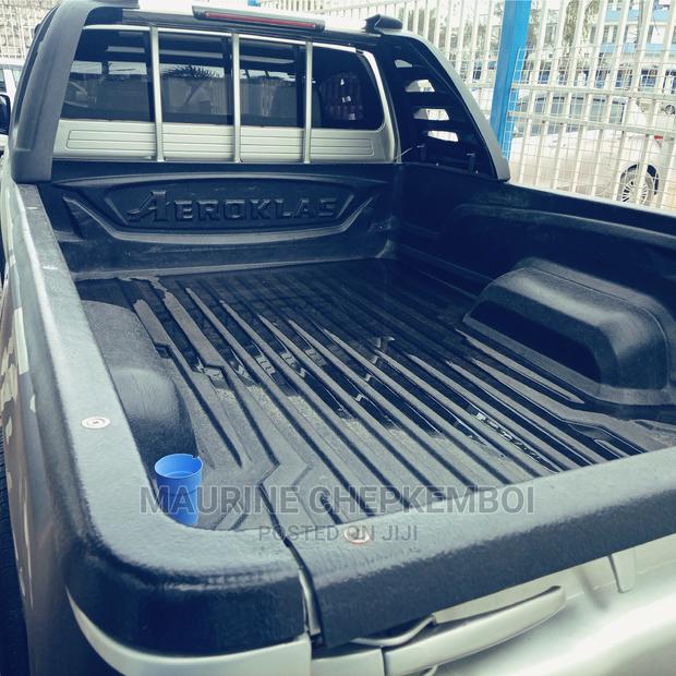 Toyota Hilux SR 4x4 2015 Silver