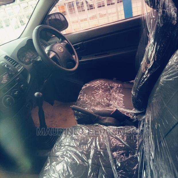 Toyota Hilux SR 4x4 2015 Silver