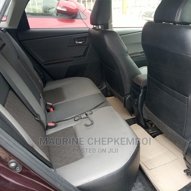 Toyota Auris 2015