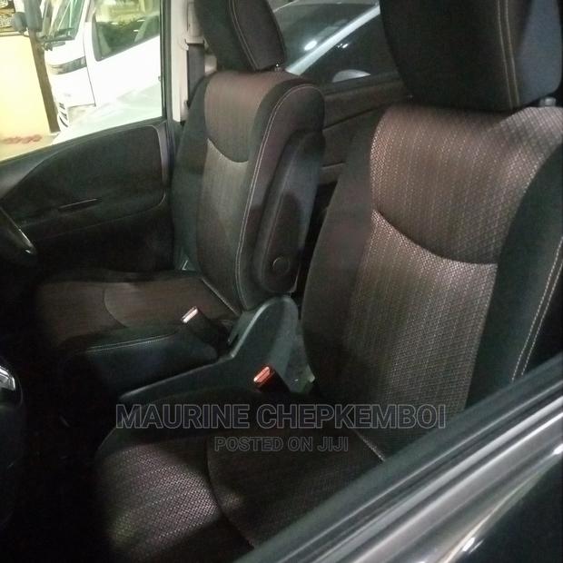 Nissan Serena 2014 Purple