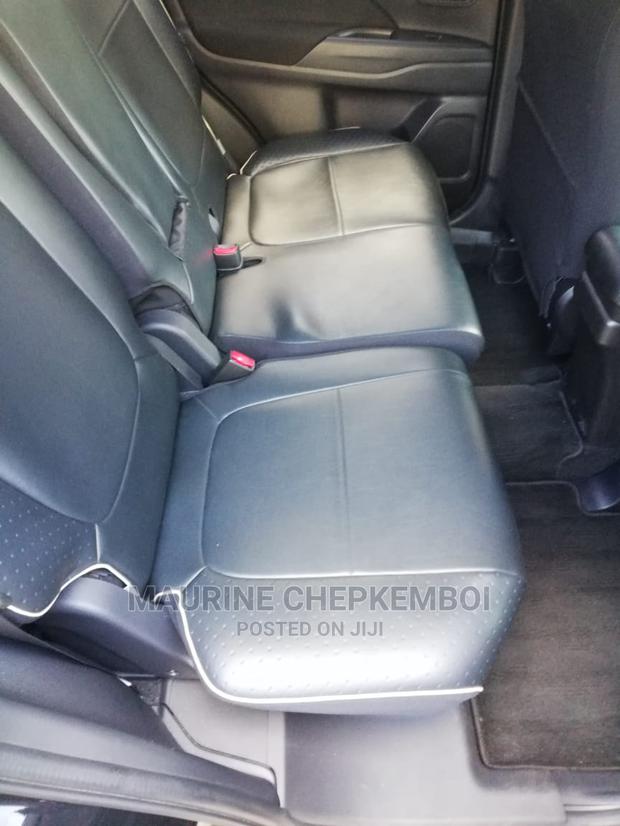 Mitsubishi Outlander 2014 Black