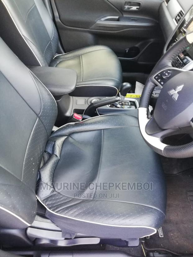 Mitsubishi Outlander 2014 Black