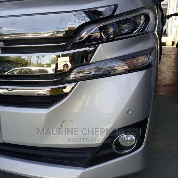 Toyota Vellfire 2015 Silver