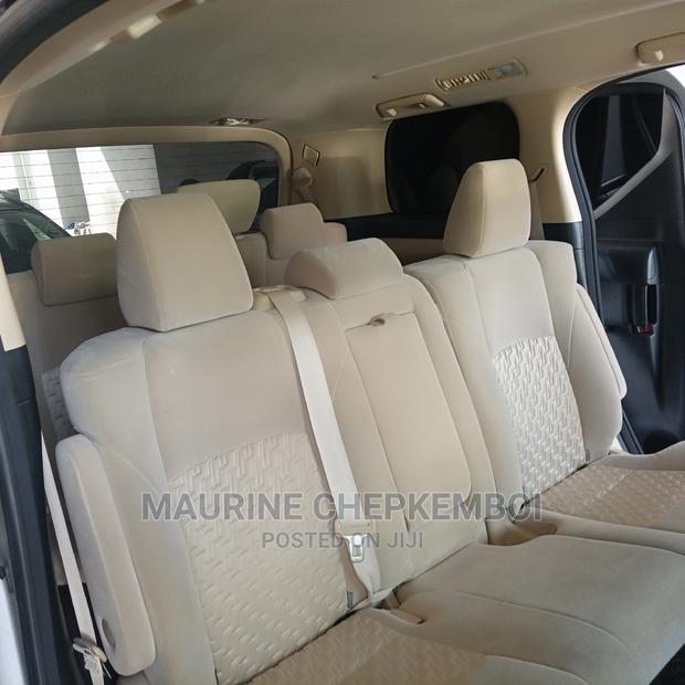 Toyota Vellfire 2015 Silver