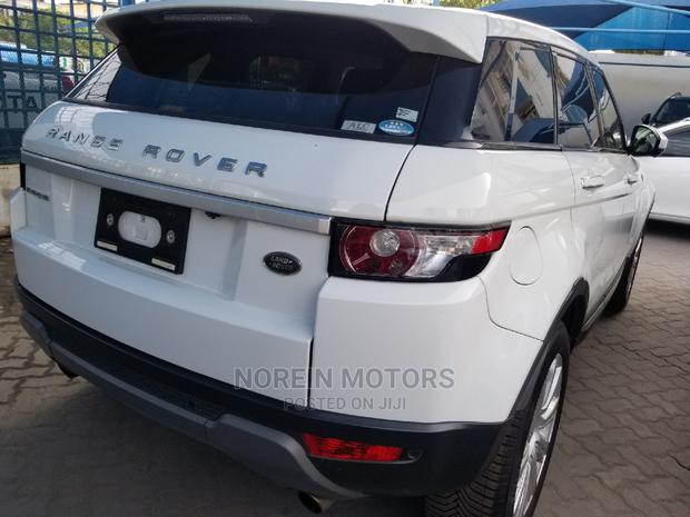 2015 Land Rover Range Rover Evoque White - Premium Off-Roader
