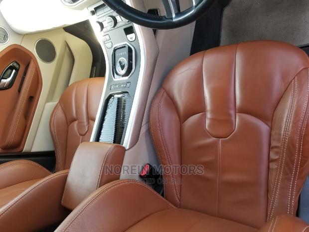 Pre-Owned 2015 Land Rover Range Rover Evoque - Pearl Finish