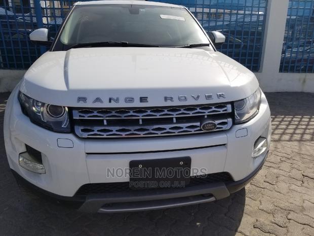 Pre-Owned 2015 Land Rover Range Rover Evoque - Pearl Finish