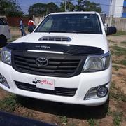 Toyota Hilux SR5 2014 White for sale