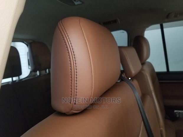2015 Toyota Land Cruiser Pearl SUV: Pre-owned Vehicle for Sale