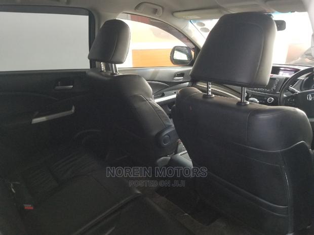 2015 Honda CR-V White: Used SUV with Quality Assurance