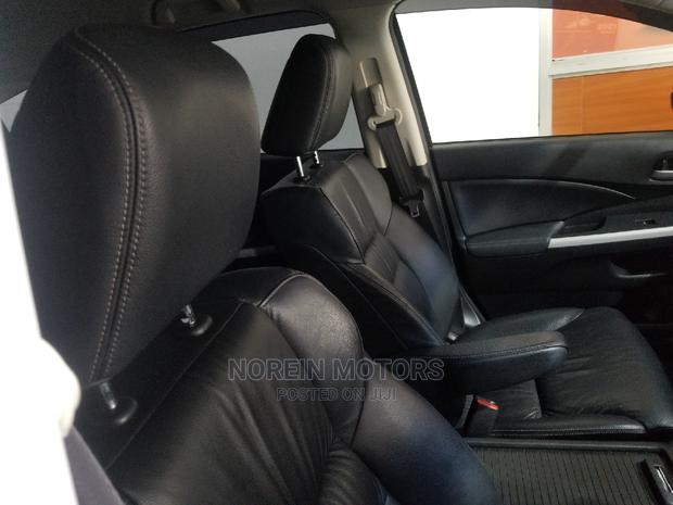 2015 Honda CR-V White: Used SUV with Quality Assurance