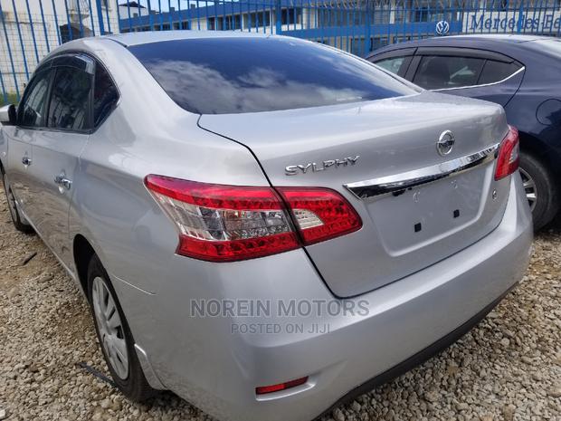 2015 Nissan Sylphy Silver: Luxury Sedan with a Compact Price Tag