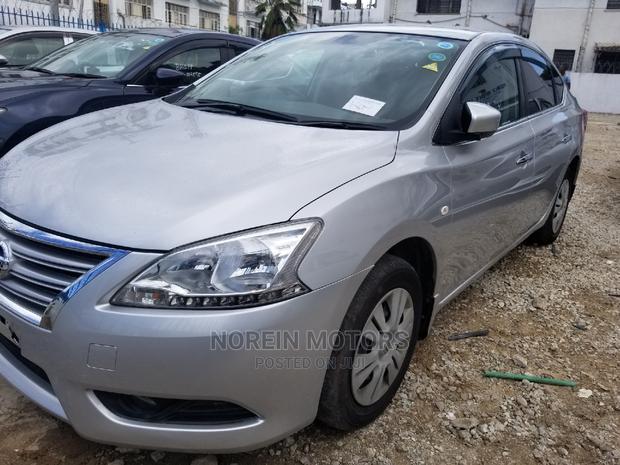 2015 Nissan Sylphy Silver: Luxury Sedan with a Compact Price Tag