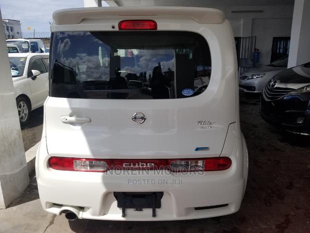 2014 Nissan Cube White: Ready for New Adventures