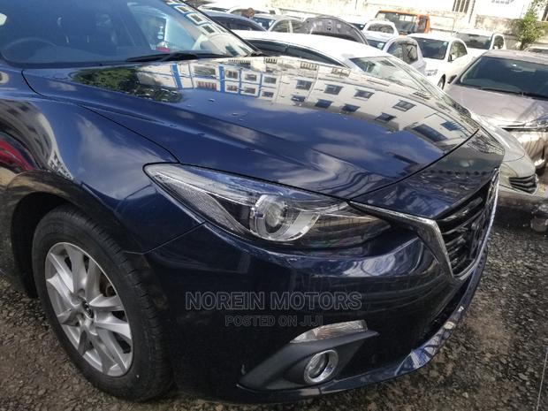 Pre-owned 2015 Mazda Axela Blue Hatchback: Best Price