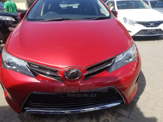 2014 Toyota Auris: Affordable, Reliable, and Stylish