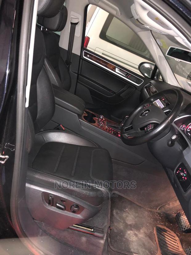 Volkswagen Touareg 2015 Black Edition: Sophisticated SUV Experience