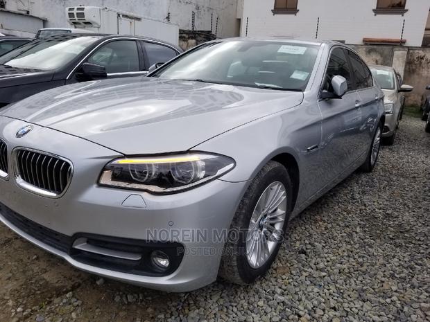 Luxury sedan with 2.0L turbocharged engine, 8-speed automatic transmission, leather seats, and advanced safety features.
