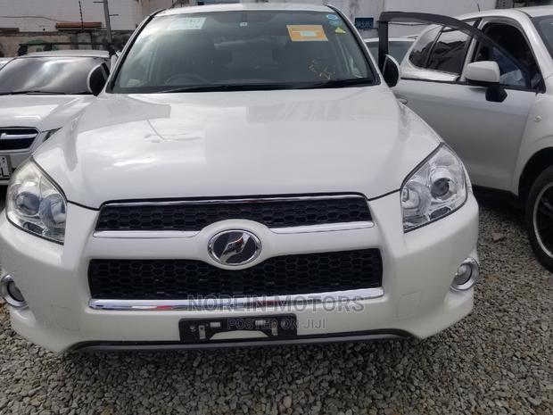 White 2014 Toyota RAV4 - Used SUV for Sale