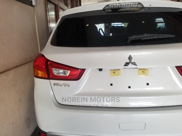 2016 Mitsubishi RVR - White: SUV with Modern Design