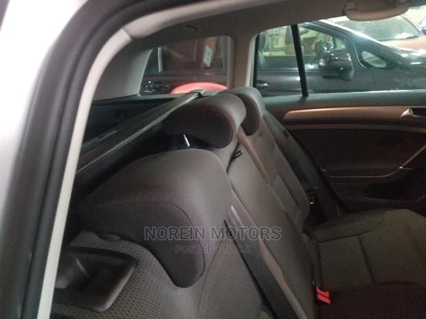 2015 Silver Volkswagen Golf Variant - Top-Tier Edition