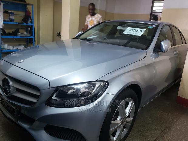 Mercedes-Benz C200 2015 - Silver Edition Compact Luxury Car