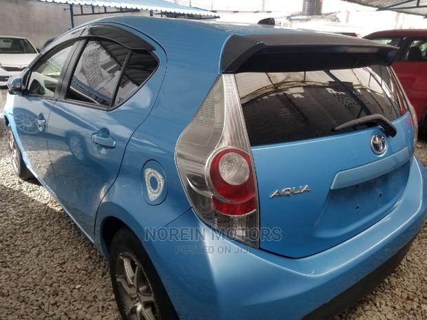 Efficient 2015 Blue Toyota Aqua - Perfect Choice!
