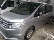 2014 Honda Stepwgn in Silver: Power and Efficiency for sale