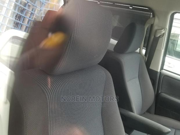 2015 Toyota Noah Black Edition - Modern Minivan with Luxury Feel