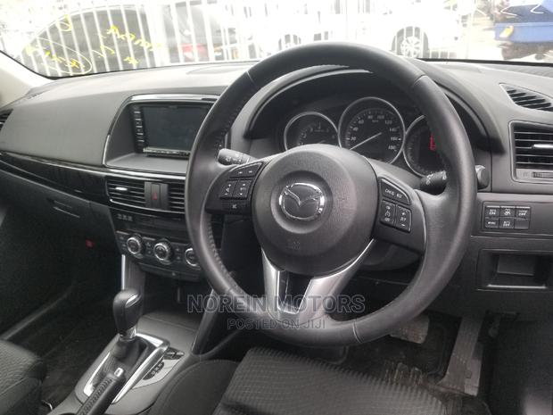 Blue Mazda CX-5 2015: Compact SUV with Elegance