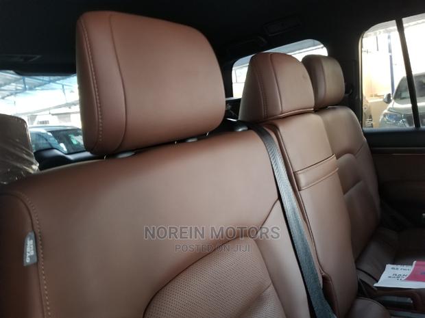 White 2017 Toyota Land Cruiser: Reliable and Capable SUV Awaits