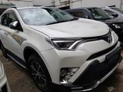 2015 Toyota RAV4 White - Used, Excellent Condition SUV for sale