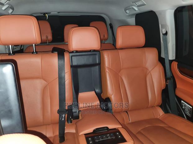 2016 Lexus LX Black - Elegant SUV for Your Drive
