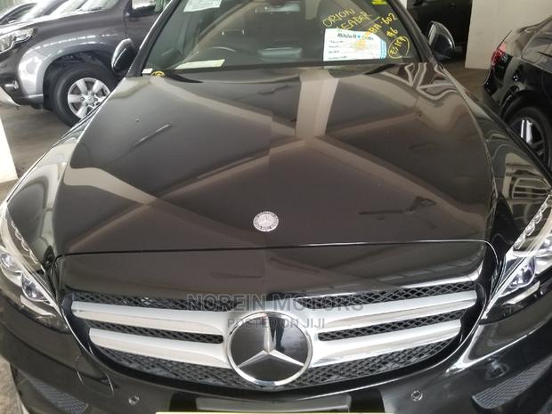 2014 Mercedes-Benz C200 Luxury Black Edition Sedan