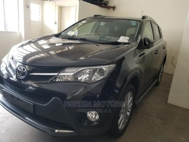 Gold Edition 2015 Toyota RAV4: Luxury, Power, Affordability
