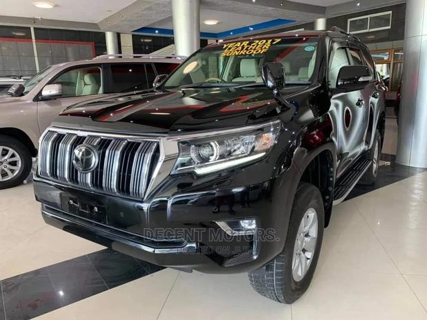 2017 Toyota Land Cruiser Prado Black 2.7: Luxurious and Rugged Expedition Vehicle